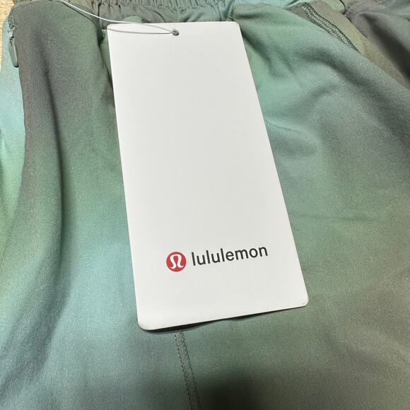 Lululemon Hotty Hot High-Rise Lined Short 4" Chroma Drift Green Size 4 NWT - Picture 6 of 12